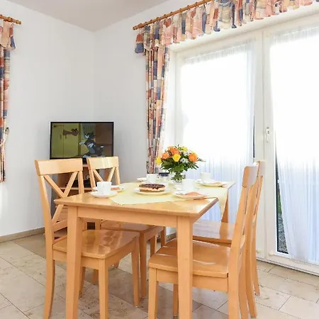 Apartmenthaus Sturmeck * Esens